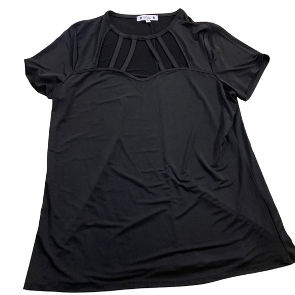 Wilde | Black Top Cut-out Details Size 2X NWT New With Tags - Picture 7 of 8